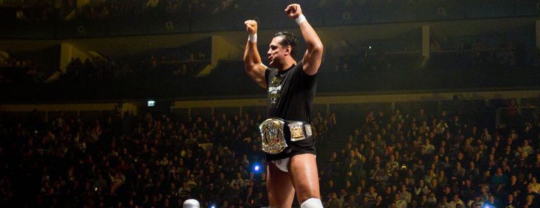  Les  10 meilleurs  catcheurs  champions WWE de tous  les  temps  